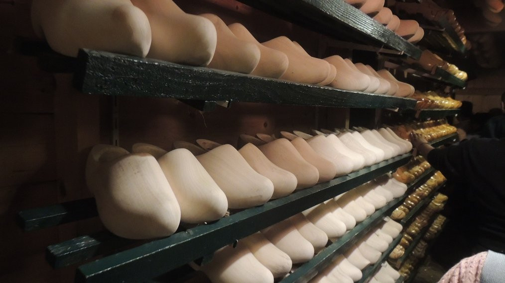 Alida Hoeve Cheese Farm & Wooden shoe factory-福伦丹必去景点
