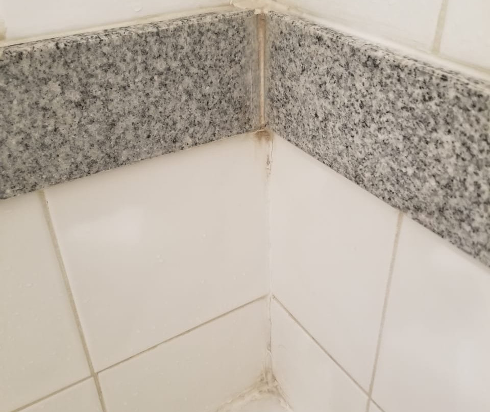 Elegance Hotel Tres Arroyos主图