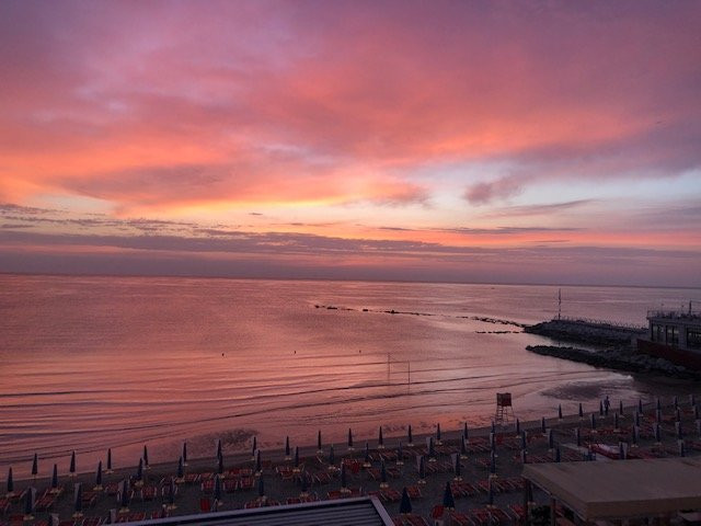 史波特帝国酒店主图