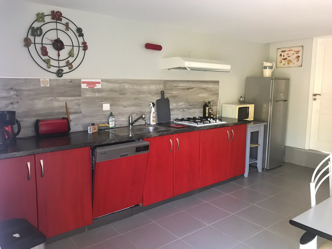 Face au Gardon主图