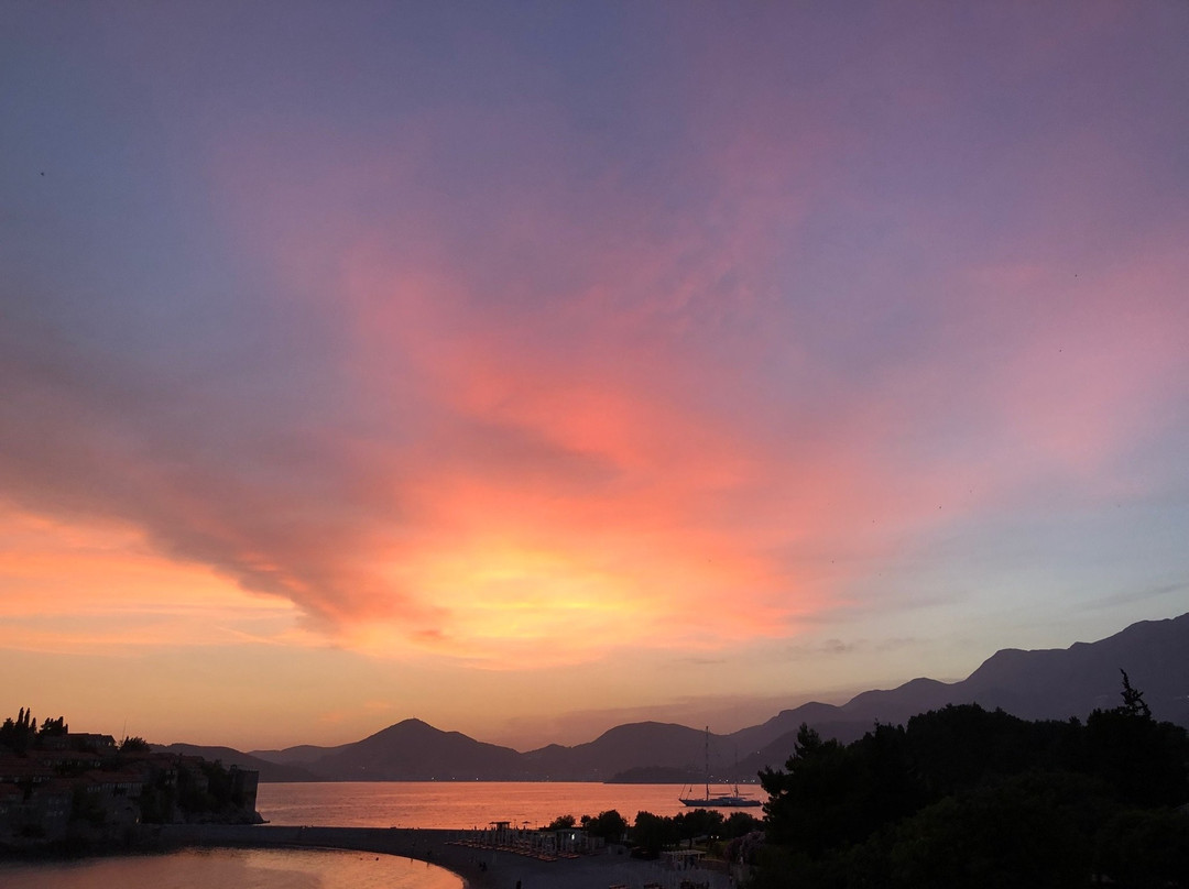 Hotel California主图