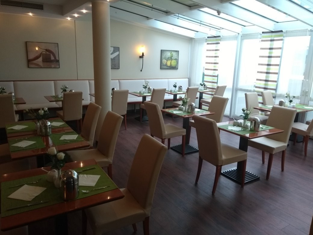 Amedia Frankfurt Ruesselsheim主图