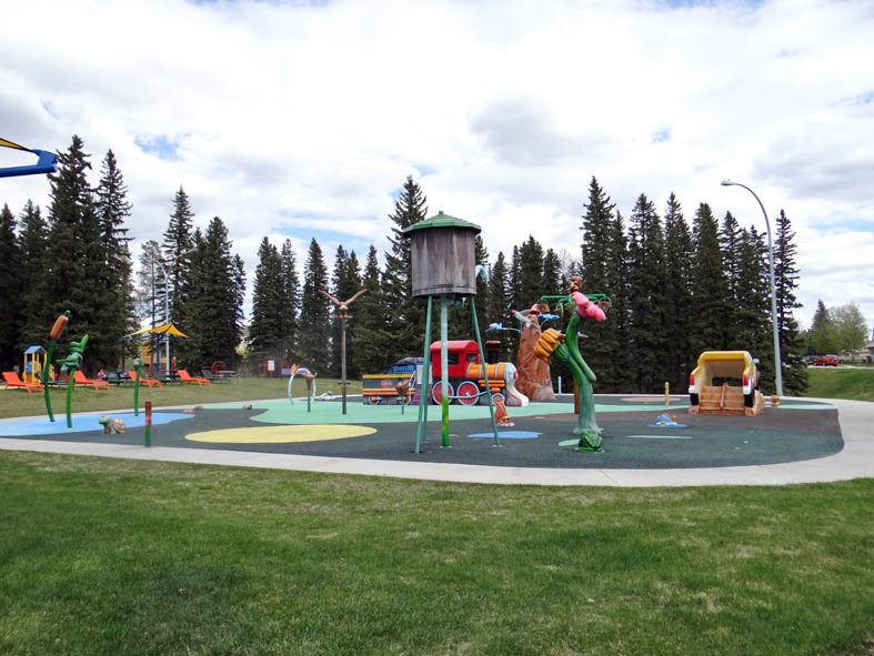 Kinsmen Spray Park-埃德森必去景点