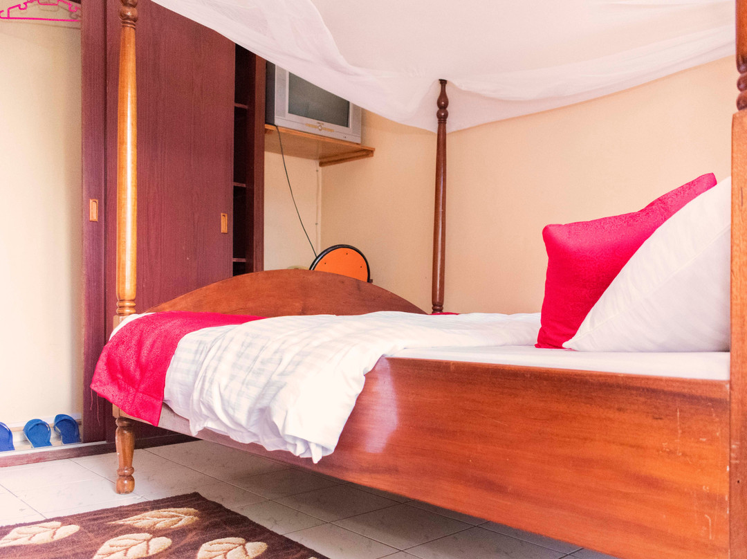 Rwenzori International Hotel主图