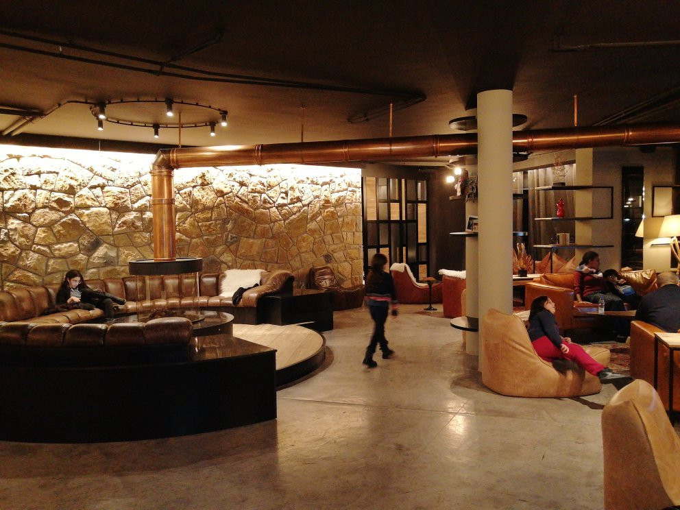 Nirvana Hotel and Spa, Laklouk主图