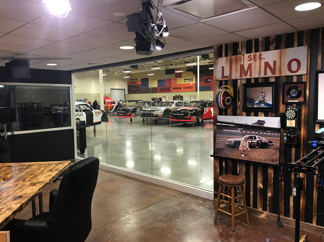 JR Motorsports-穆尔斯维尔必去景点