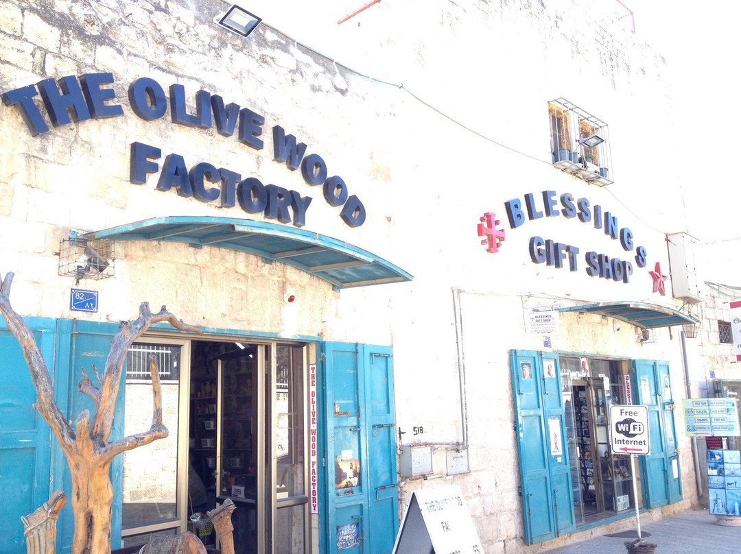 Blessings Gift Shop and The Olive Wood Factory景点图片