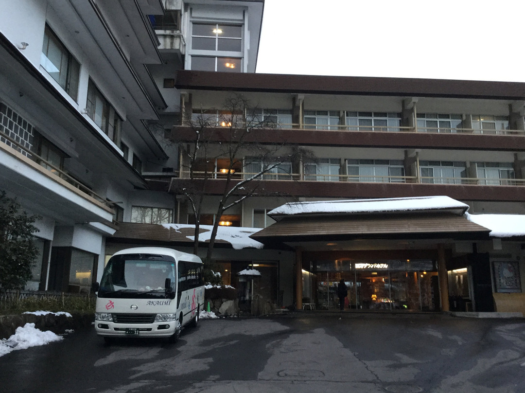 四万格兰大酒店主图