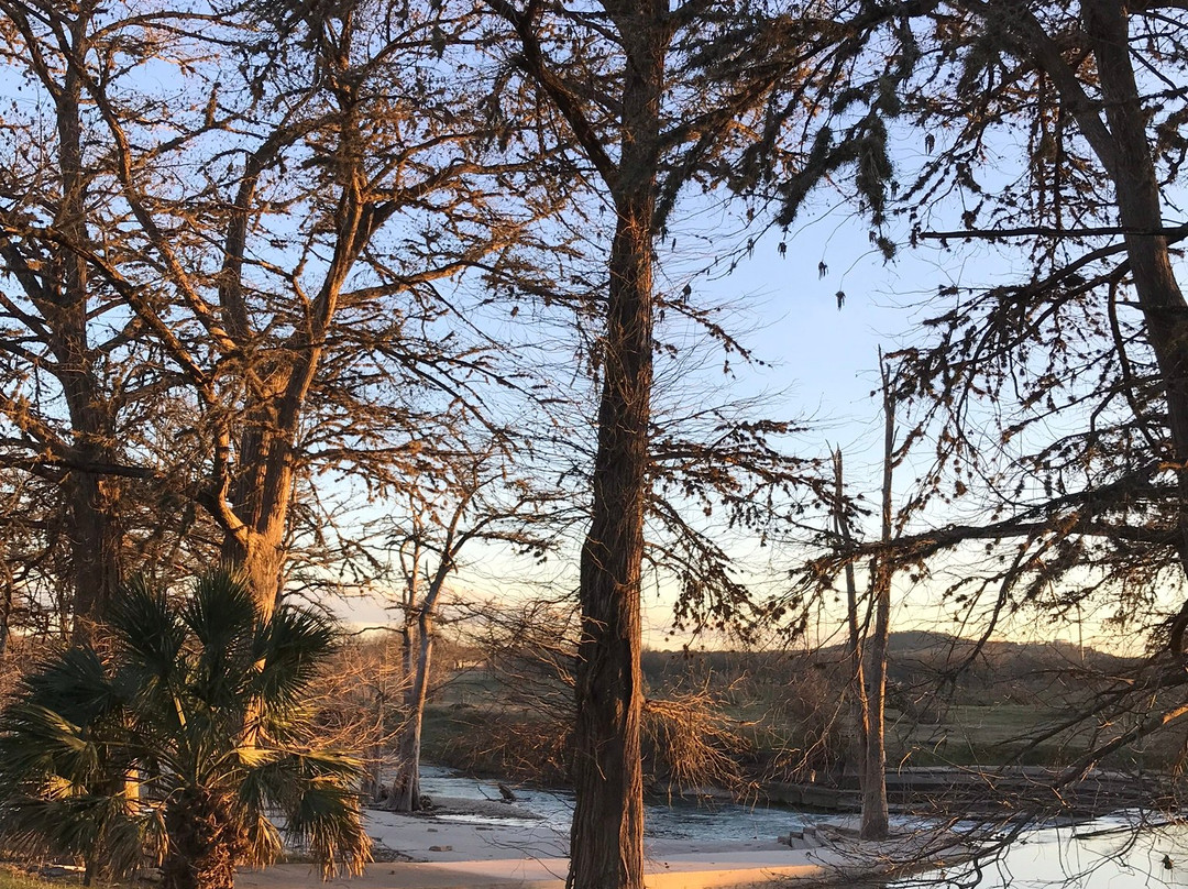 Haven River Inn主图