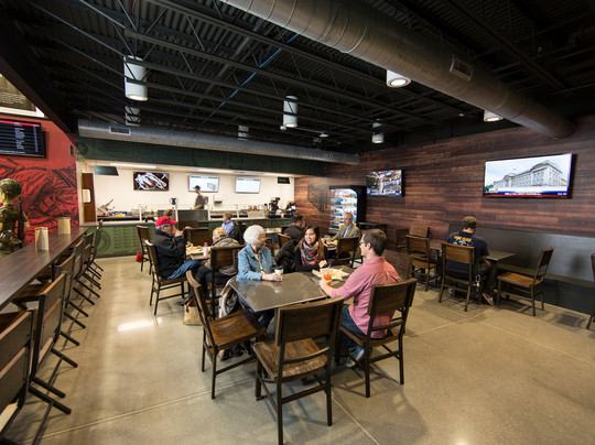 Louisville餐馆和美食-Ammo Box Cafe