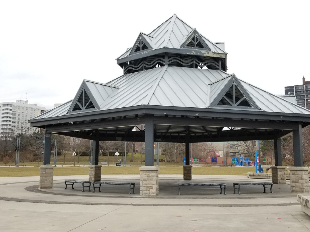 Port Credit Memorial Park-米西索加必去景点