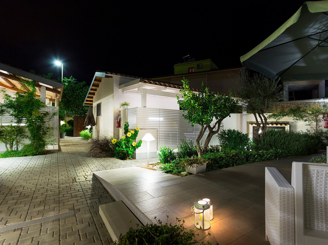 安琪斯拉假日公寓酒店