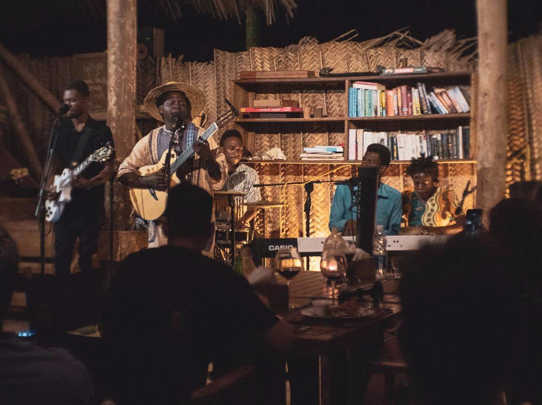Bandas Live Music-Matemwe必去景点