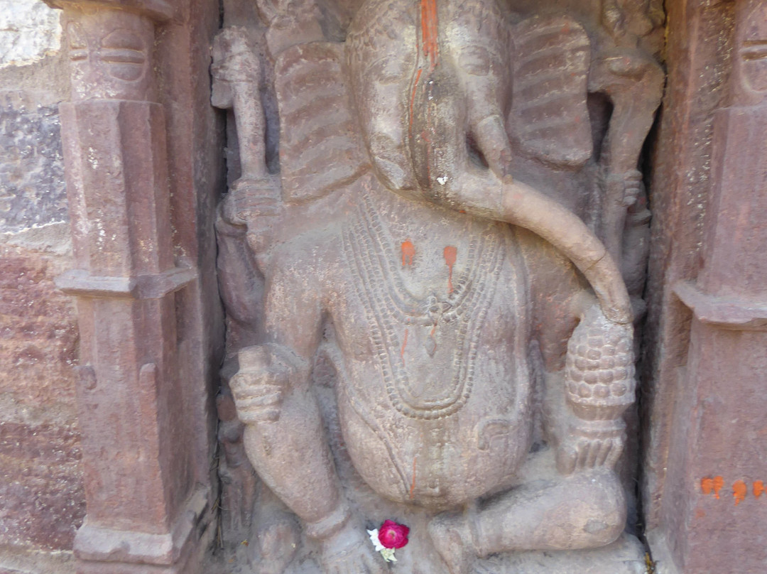 Mahanal Temples and Math景点图片
