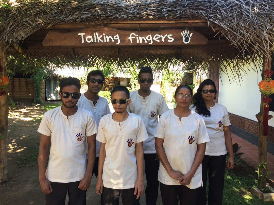 Talking Fingers SPA-唐卡拉必去景点