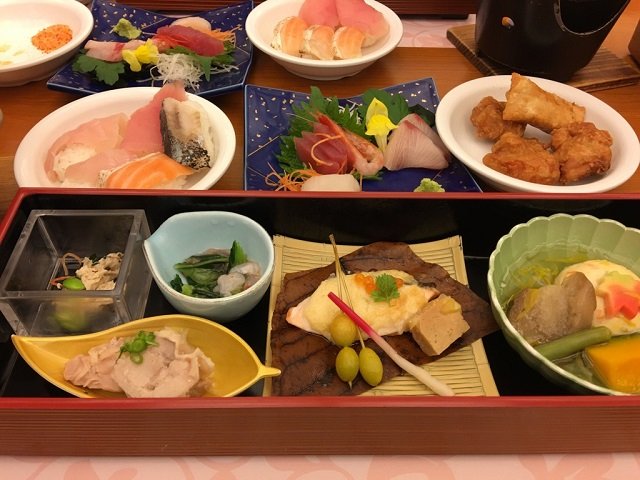 Kagamigaike Hekizantei-餐饮