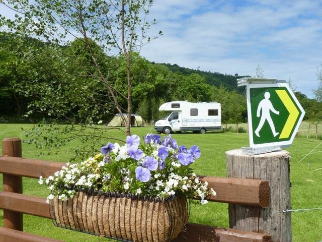 Cefn Cae Camping Site & Holiday cottages