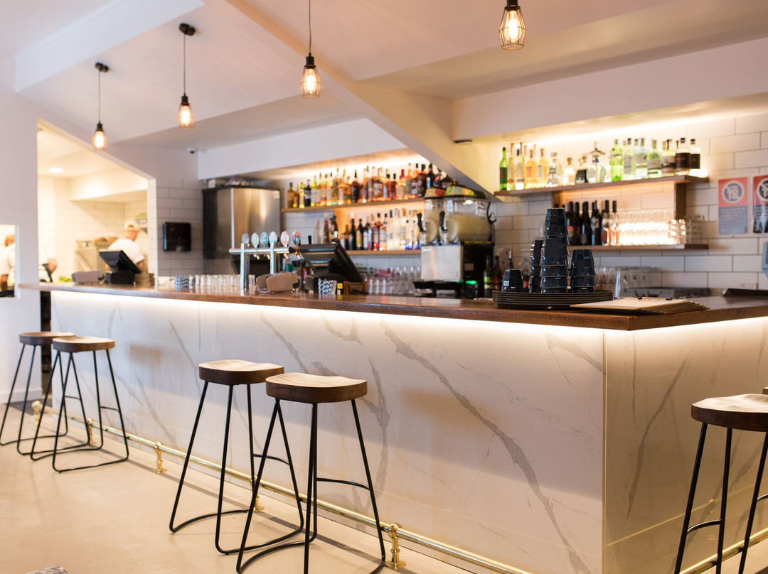 长码头餐馆和美食-The Savoy Long Jetty