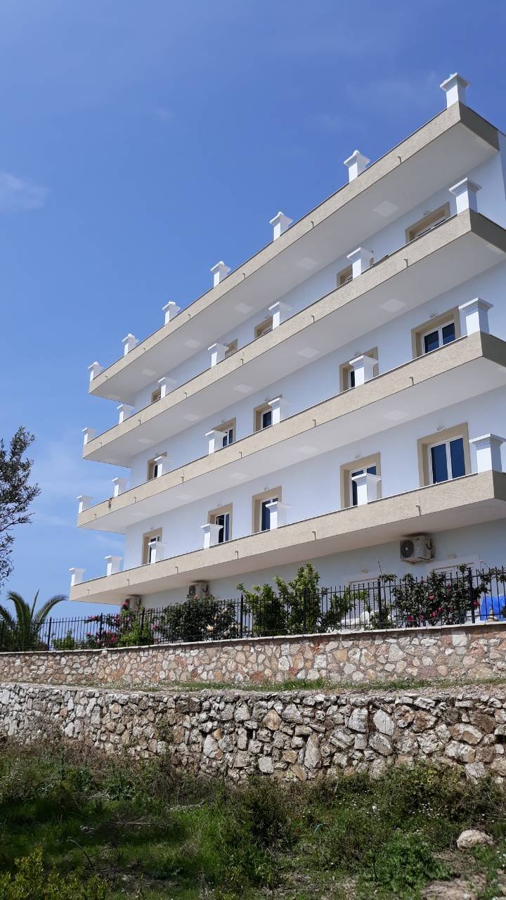 Mihalis Apartments-官方