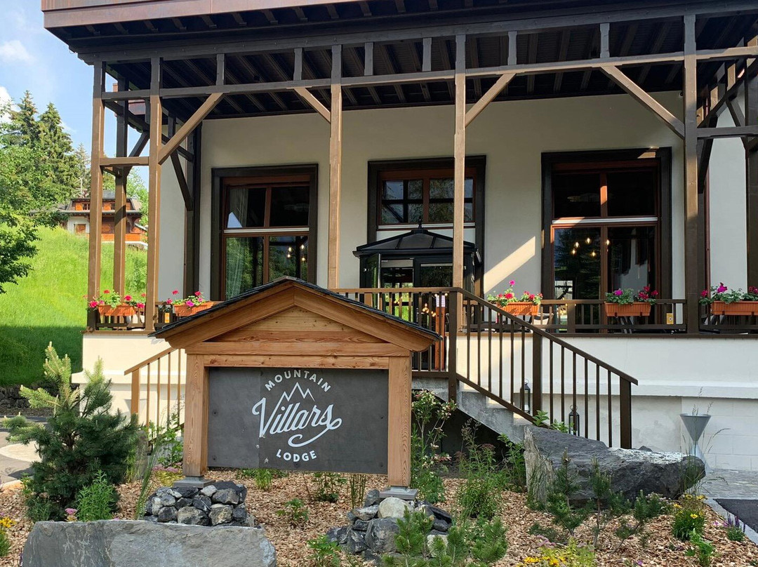 RESTAURANT & BAR 1870 (Villars Lodge)