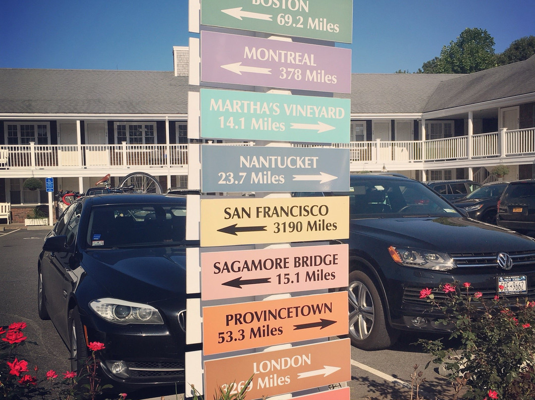 Craigville Beach Inn主图