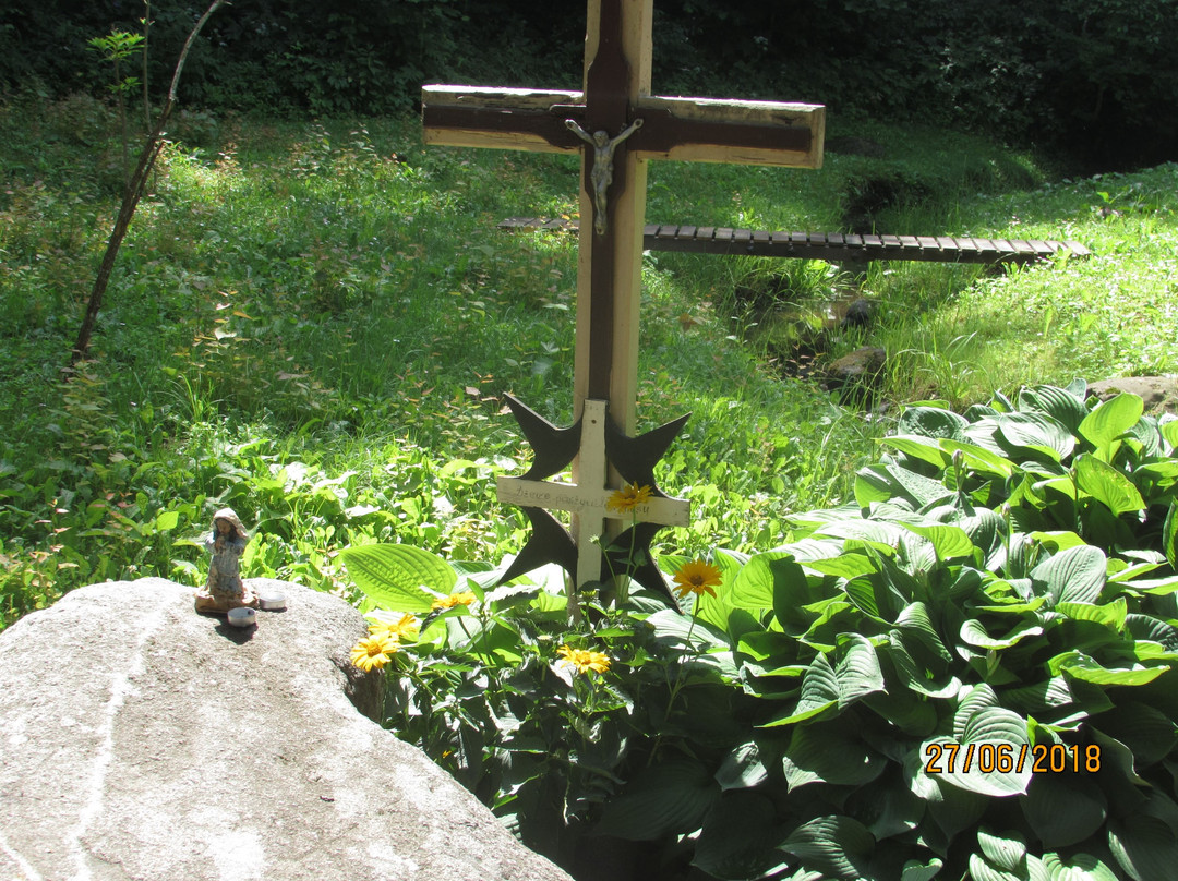 Apparition of the Virgin Mary-Imbradas必去景点