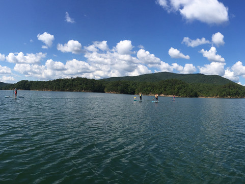 Roanoke Mountain Adventures-罗阿诺克必去景点