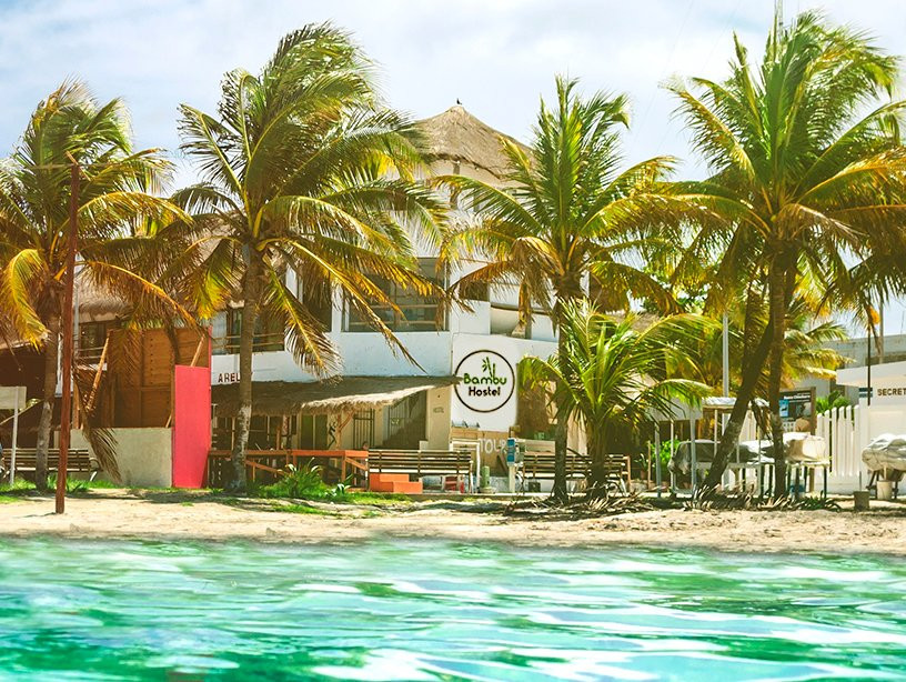 Bambu Hostel Mahahual
