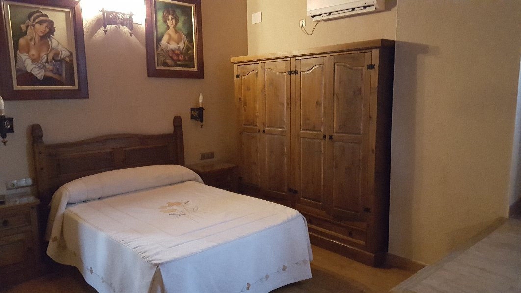 Argamasilla de Alba酒店住宿-Casa Rural La del Alba Seria