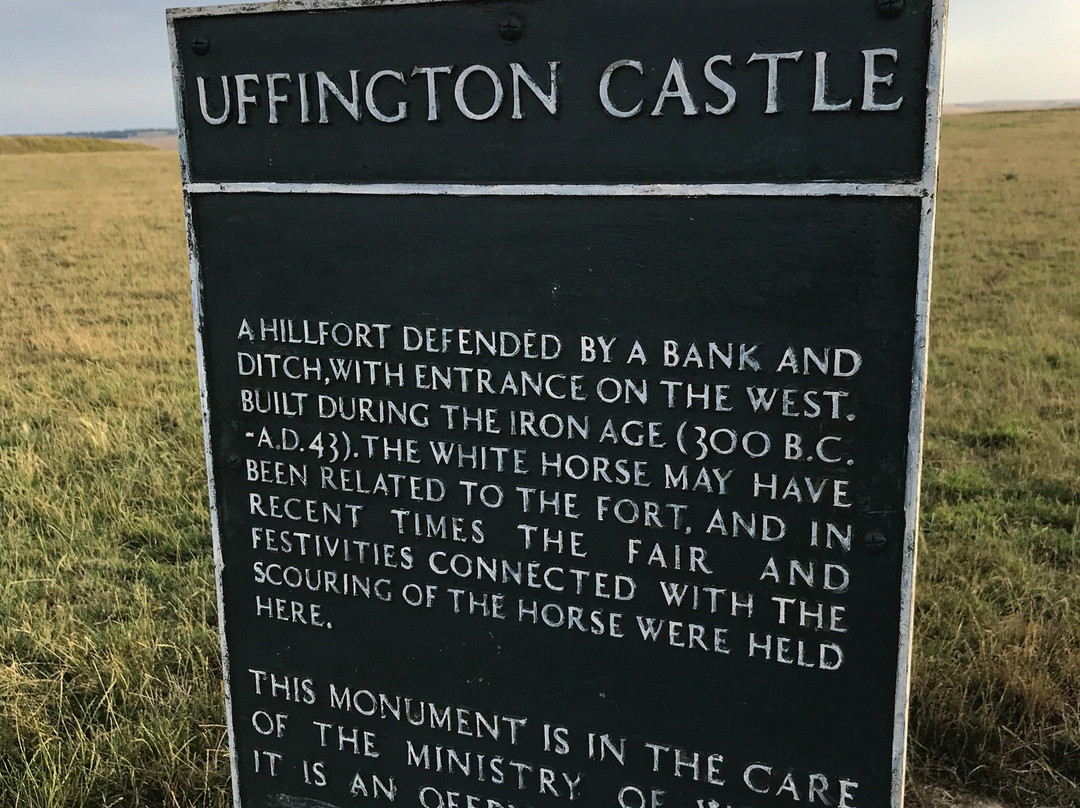 Uffington Castle景点图片