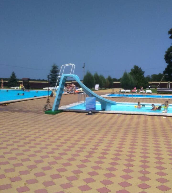 Thermal Springs Zhemchuzhina Predgorya-Mostovskoy必去景点