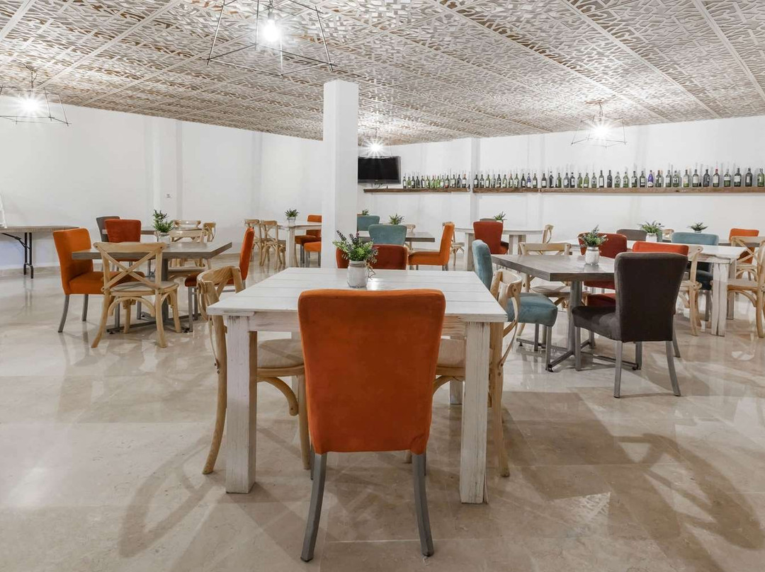 Howard Johnson Leon Avenida主图