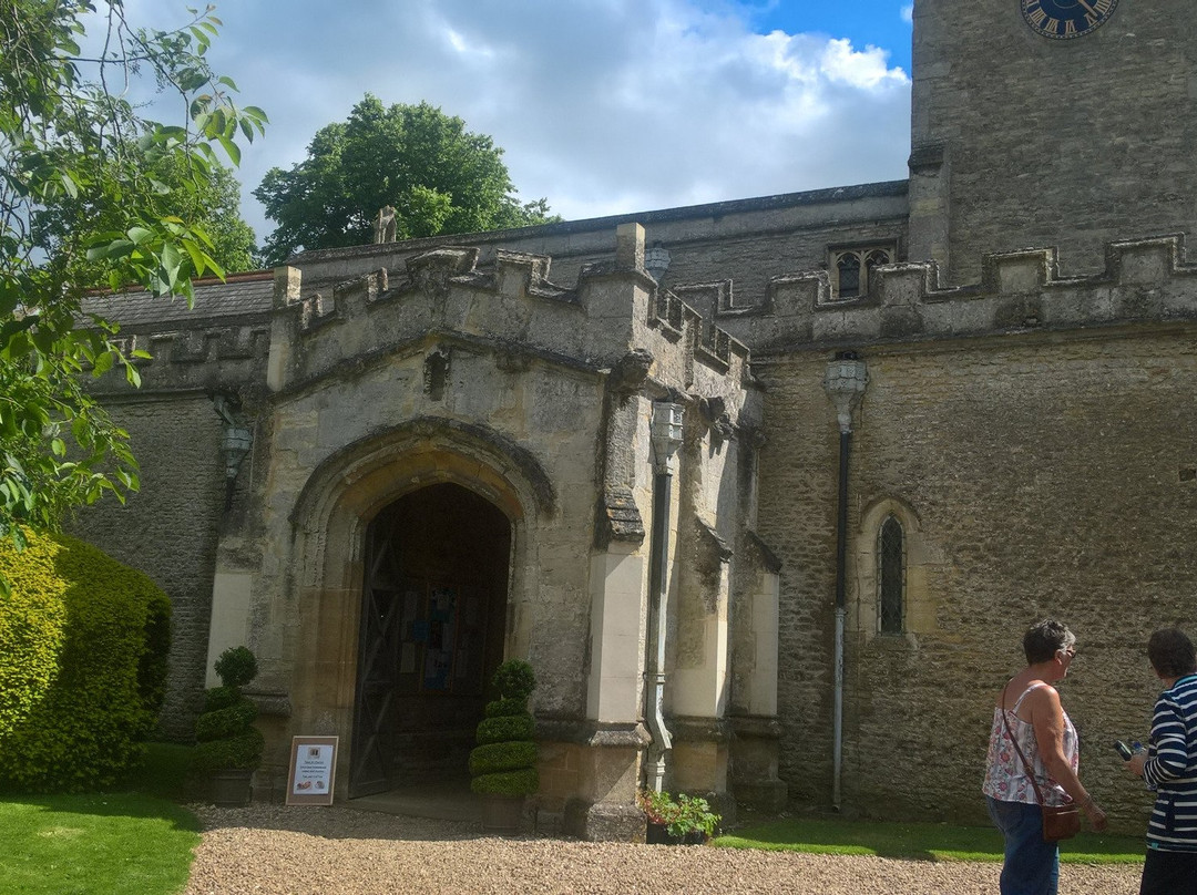 St Mary and St Edburga Church景点图片