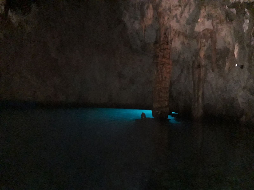 Grotta dello Smeraldo景点图片