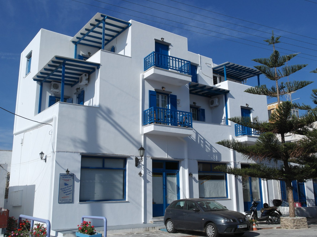 Noe Rooms in Center of Tinos