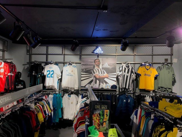 Fussball-Corner Oechslin AG-苏黎世必去景点