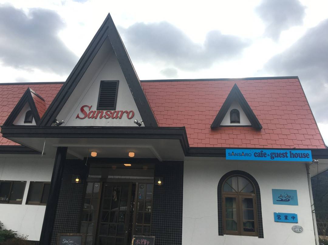 Sansaro Cafe & Guesthouse主图