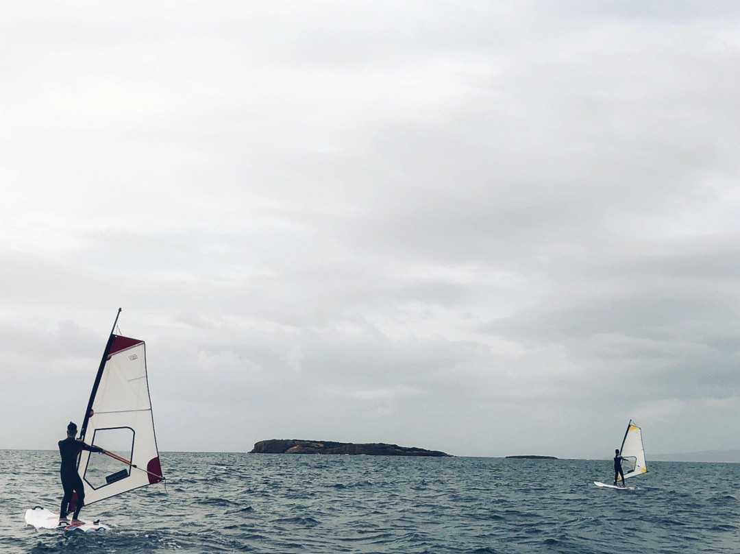 Bewindsurfer Windsurfing School-Voula必去景点