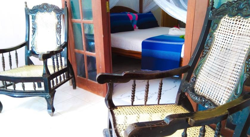 Galle Camellia主图