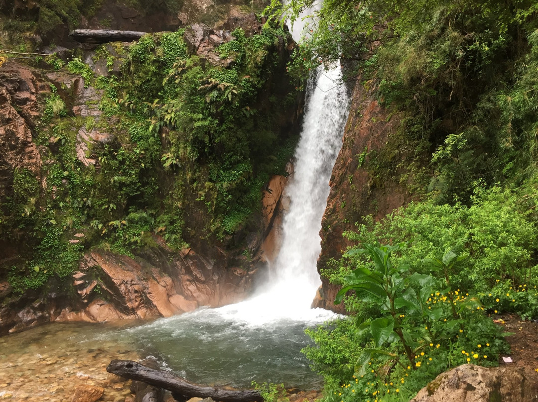 Cascada La Virgen景点图片