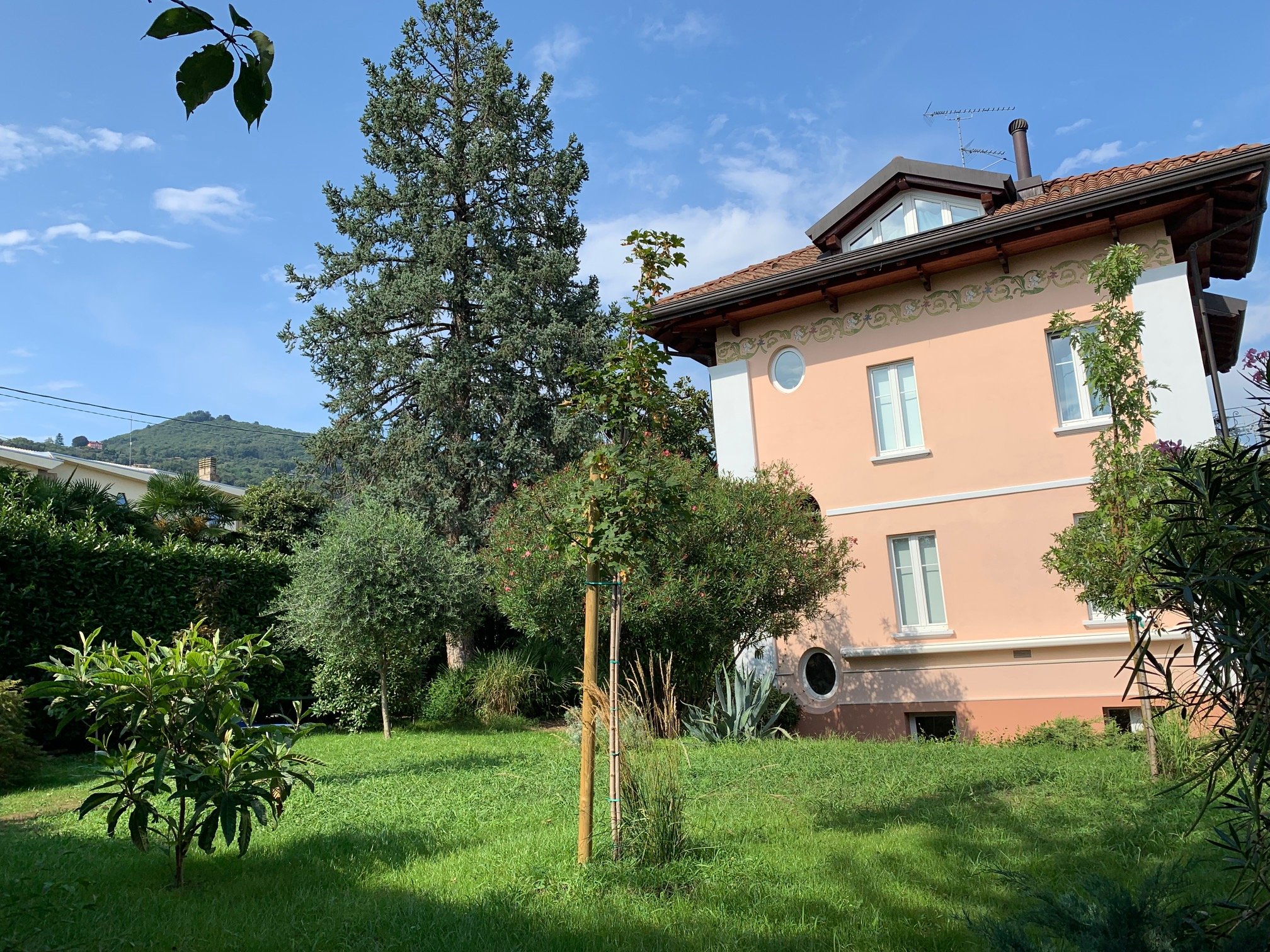 Casabella-Lago Maggiore-官方