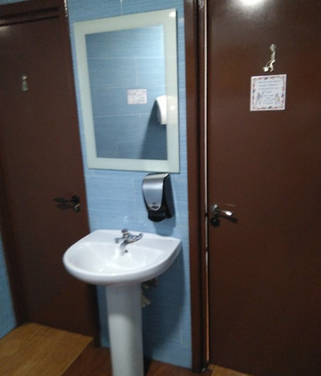 Bar Gamba Dorada-瑞比必去景点