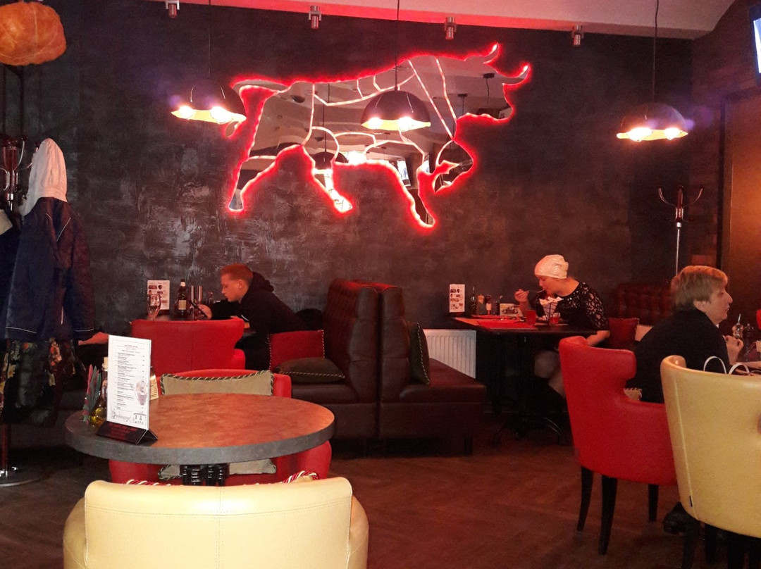 Meat Club Myasnik i Byk