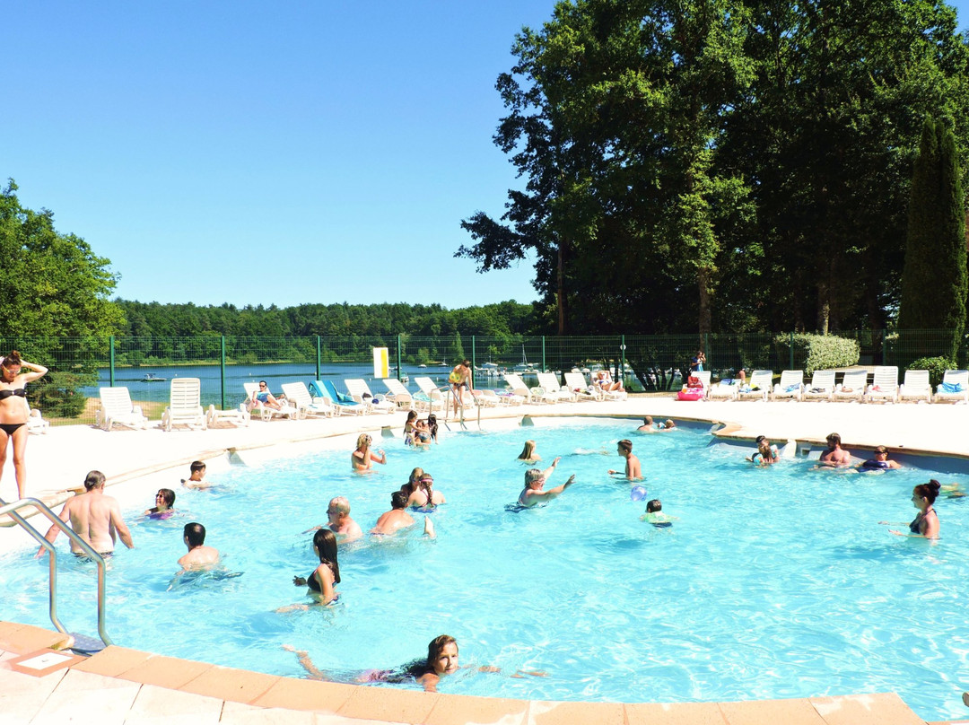 Camping Cantal le Garoustel