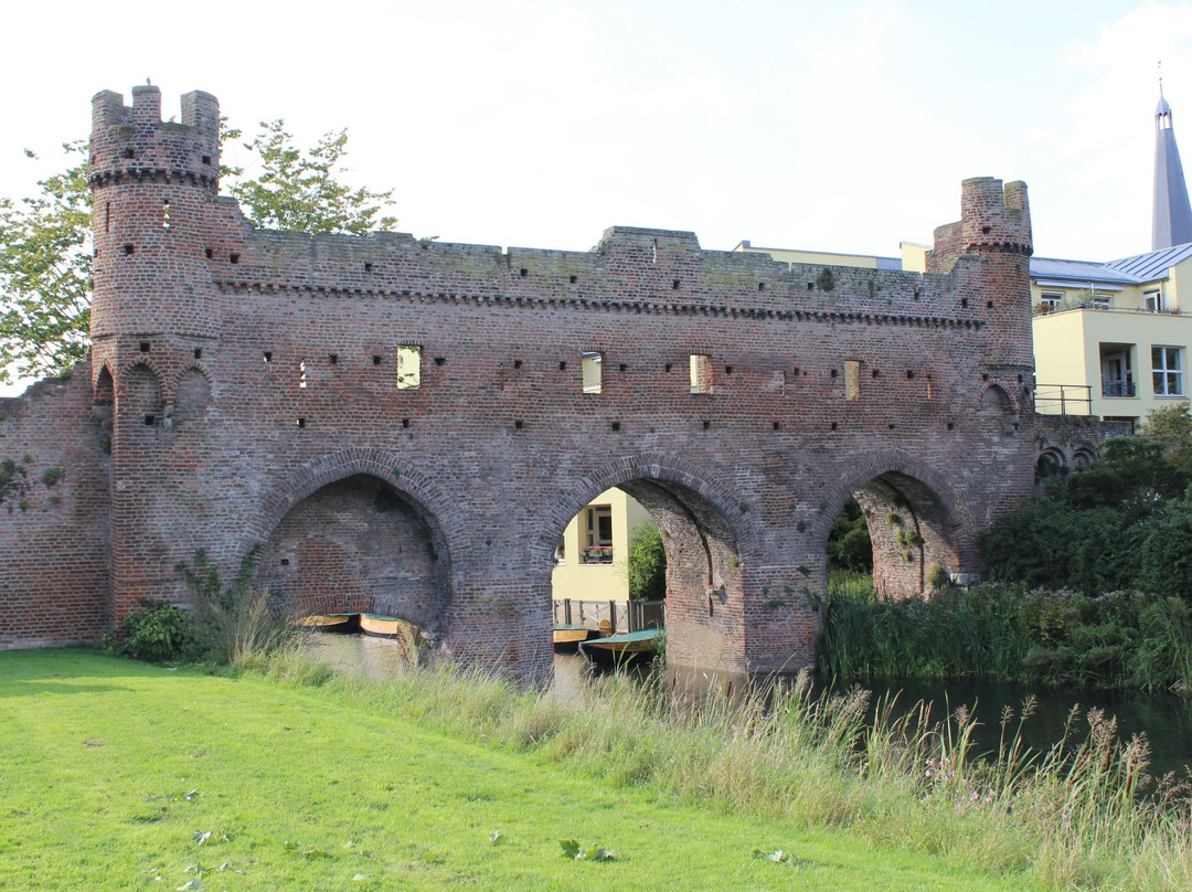 Rijksmonument Berkelpoort-ruine uit 1424景点图片