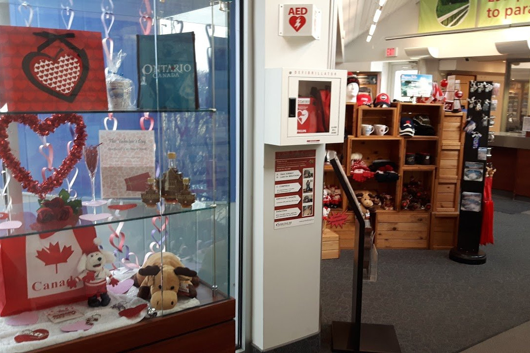 Ontario Travel Information Centre - Niagara Falls-尼亚加拉大瀑布必去景点