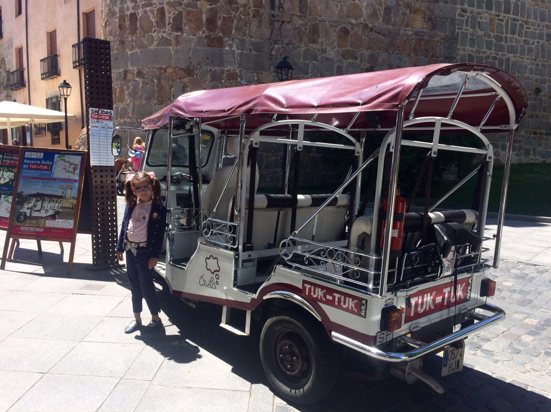 Tuk Tuk Avila景点图片
