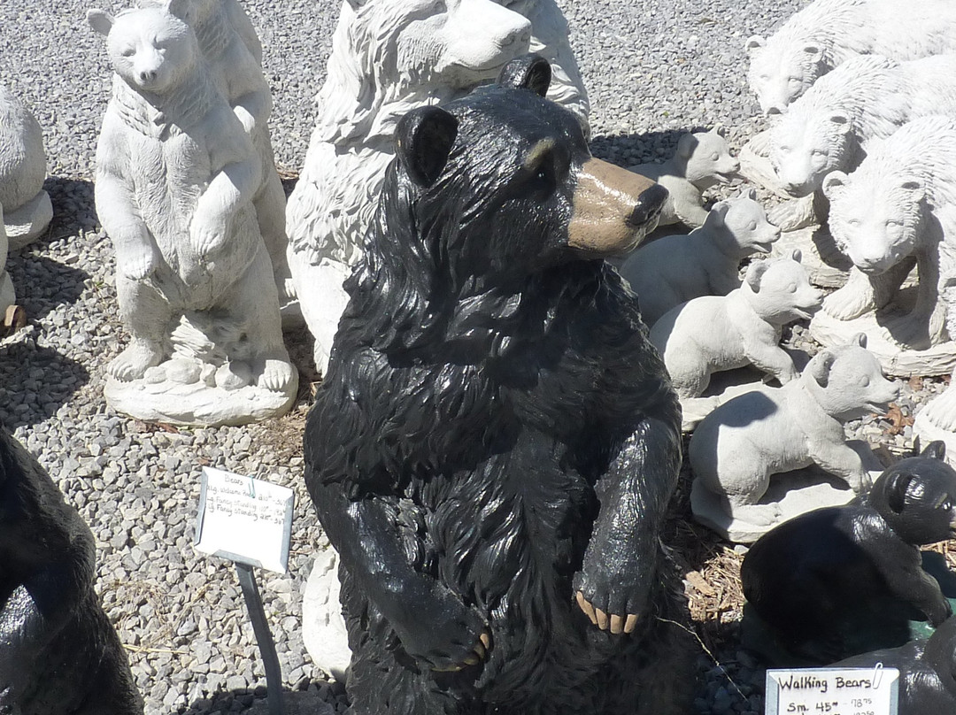 Concrete Statuary Designs-盖林柏格必去景点