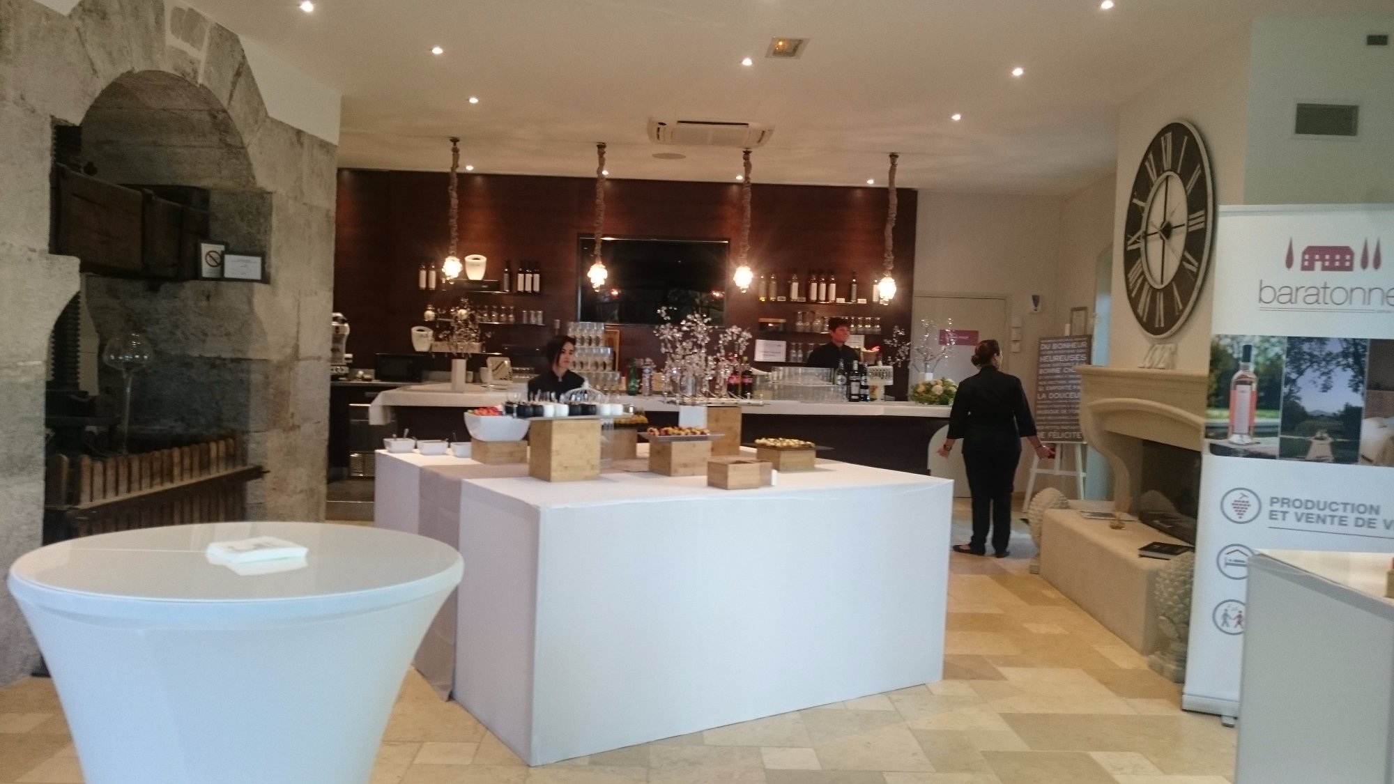 Domaine de la Baratonne-餐饮