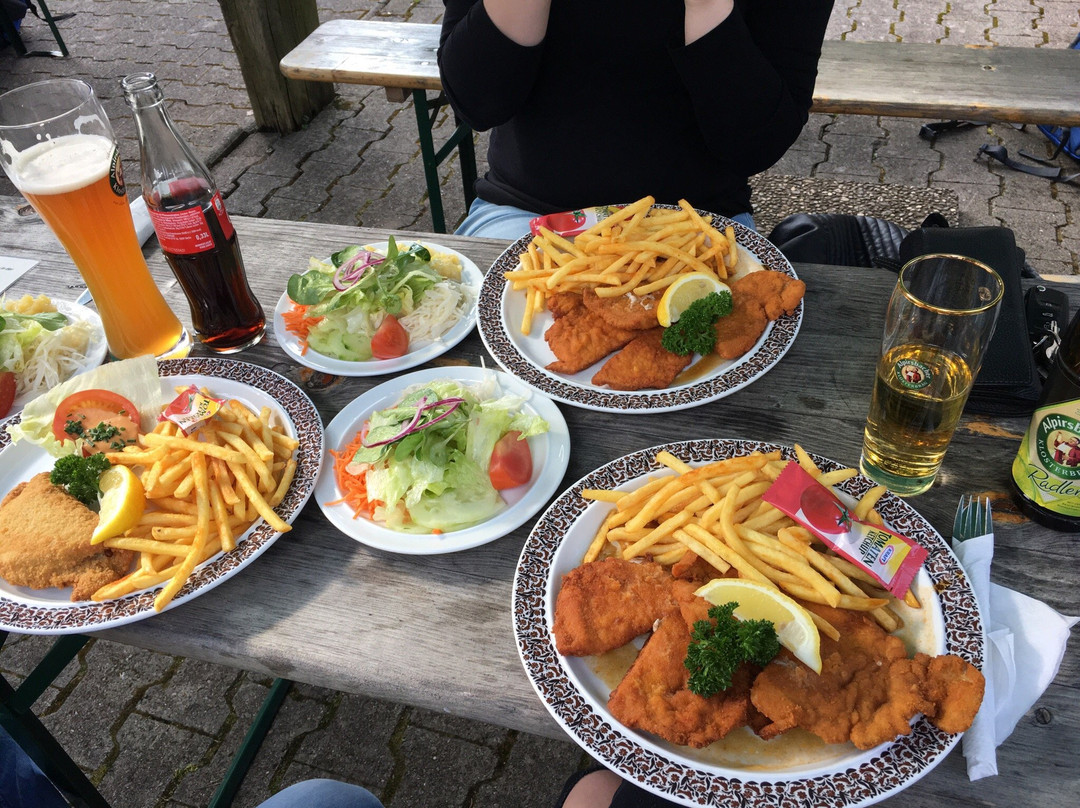 Steinenbronn餐馆和美食-Schlösslesmühle